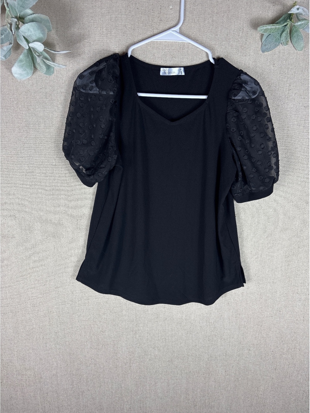 89th + Madison > Black Puff Sleeve V Neck Blouse Small
